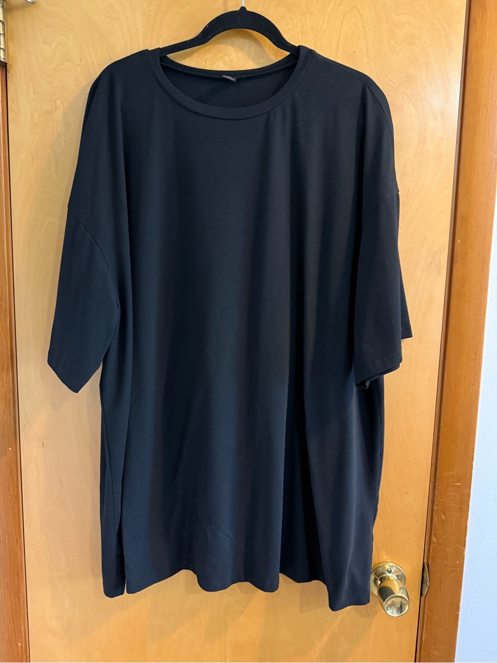 SHEIN Black Short Sleeve Relaxed Tee